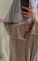 Abaya, Old Pinky